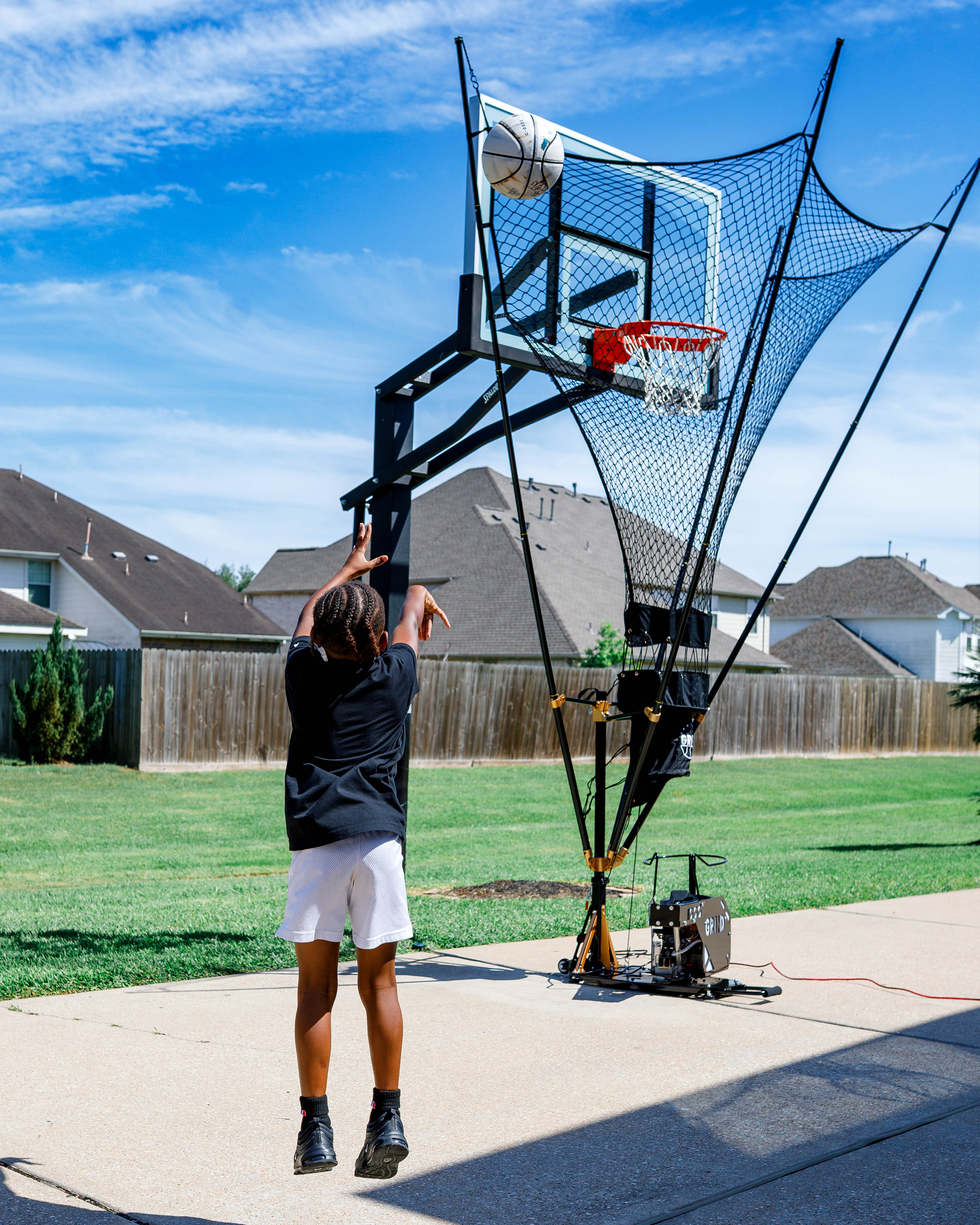 GRIND Indoor/Outdoor Basketball | "Eastside Train"
