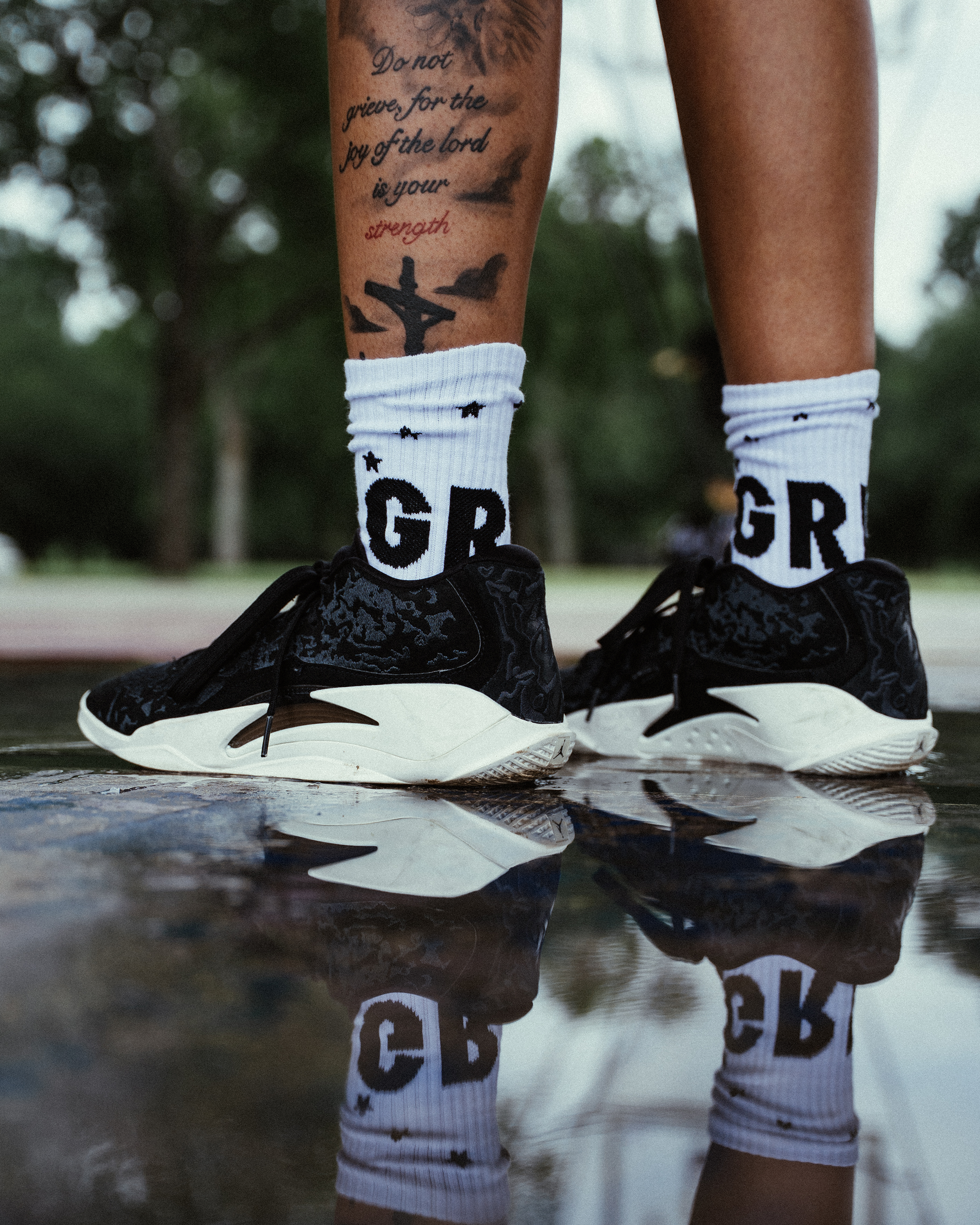 GRIND Signature Crew Socks